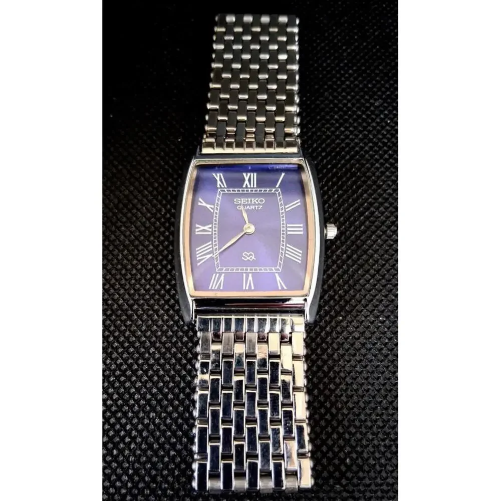 Men's Vintage Seiko Barrel/Tonneau Stainless Steel Tank RARE